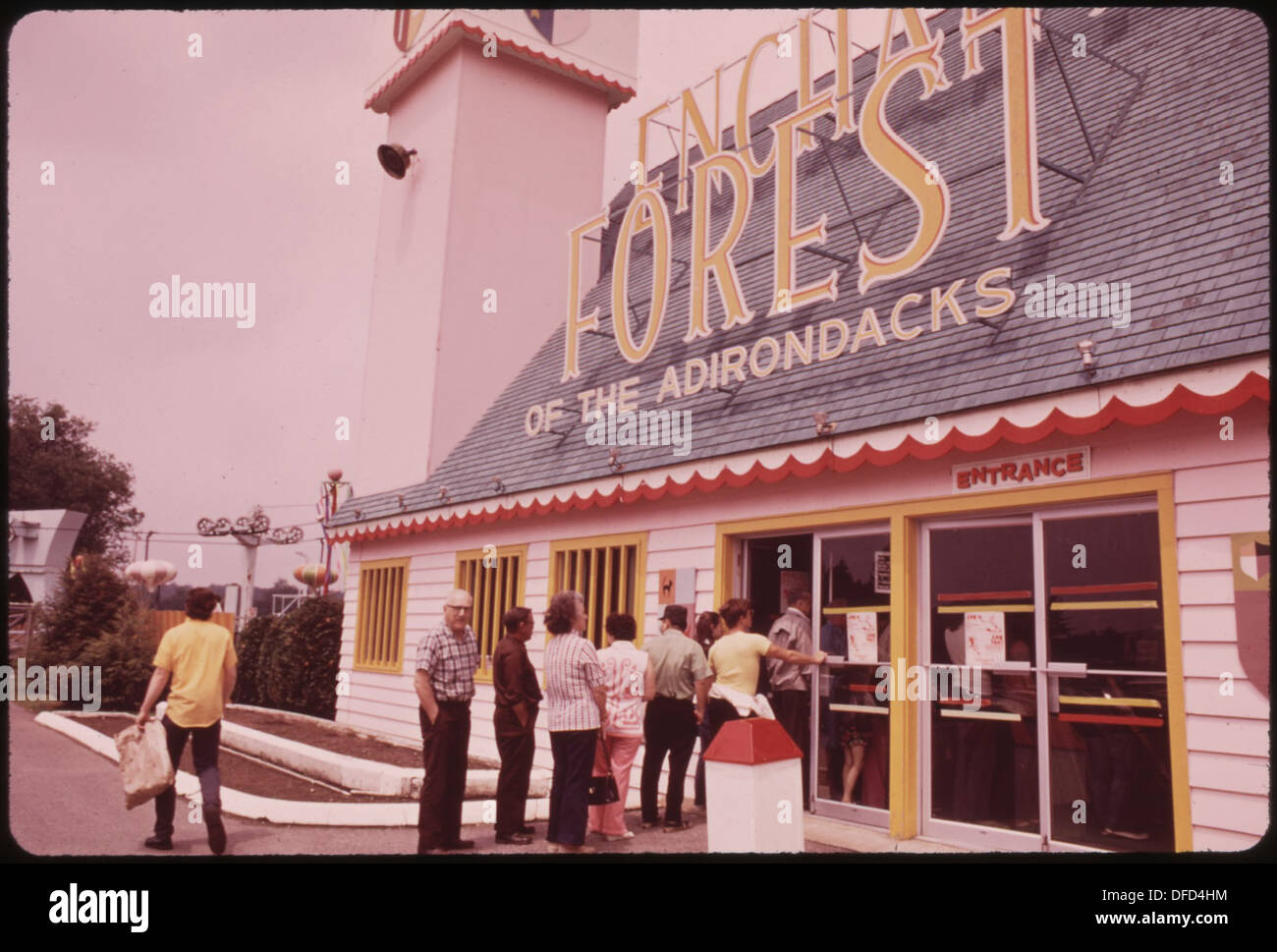 New york in the adirondack forest preserve 554454 landscape hires