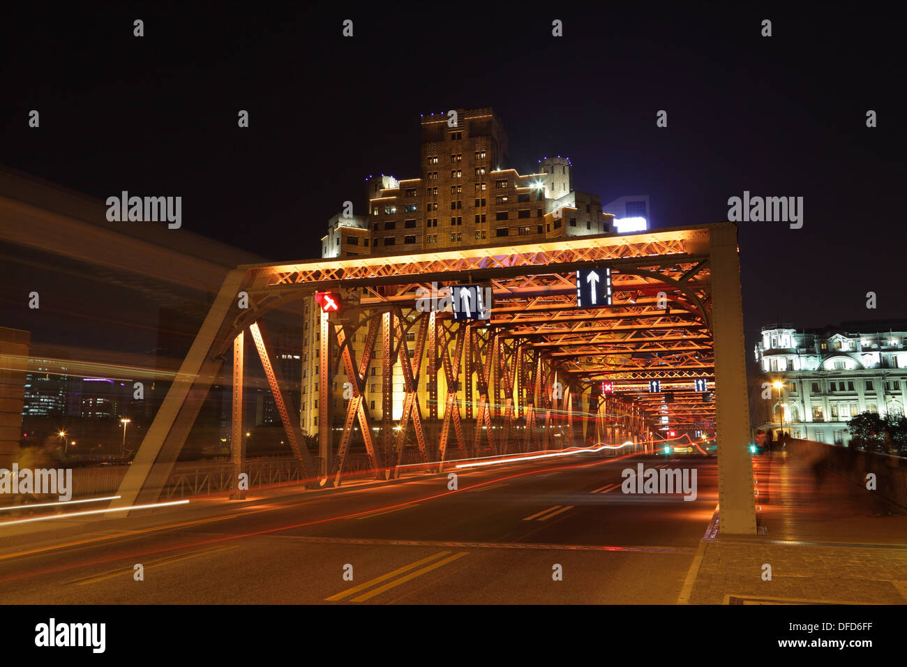 Garden bridge at night. Shanghai, China Stock Photo