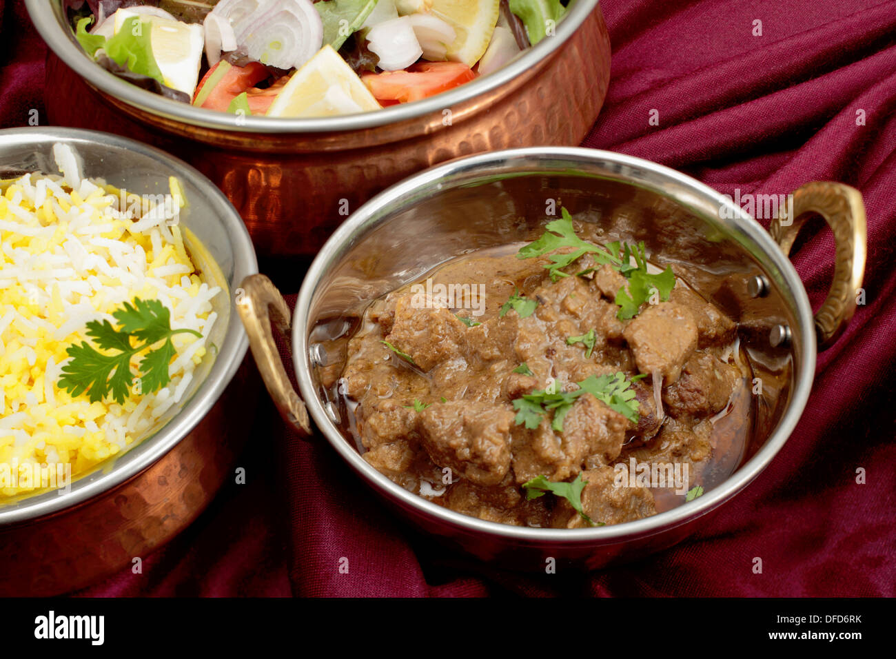 Indian copper dishes beef rogan hires stock photography and images Alamy