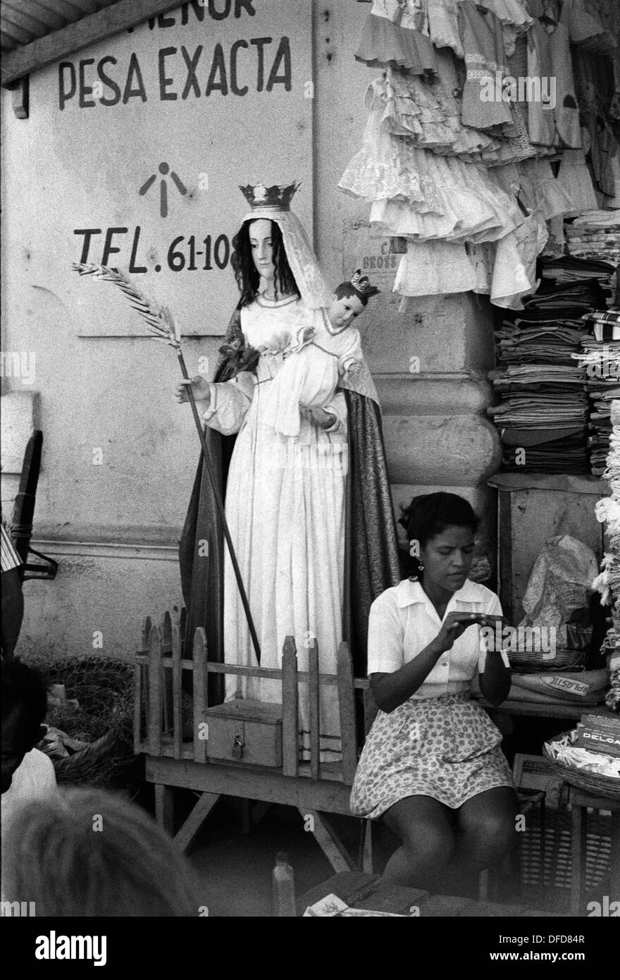 Managua Nicaragua 1973. Madonna and Christ child 1970s HOMER SYKES Stock Photo
