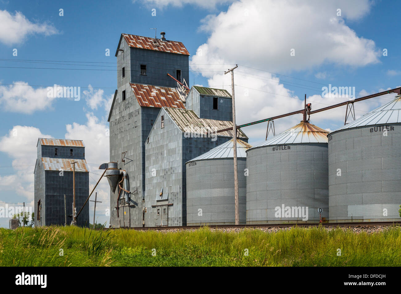Old abandoned grain elevators at Knox, North Dakota, USA. Stock Photo
