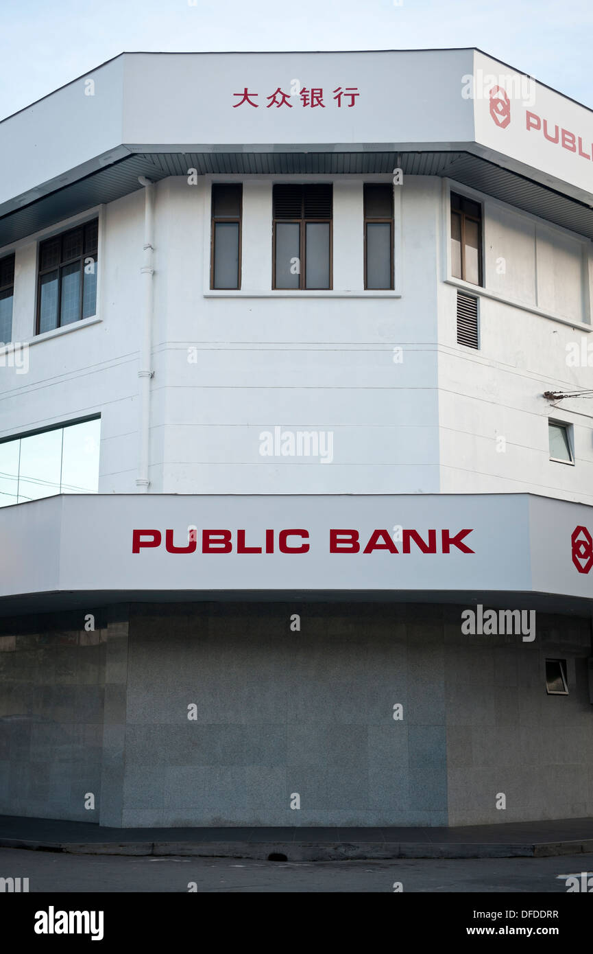 Bank building, Kota Kinabalu, Sabah Stock Photo - Alamy