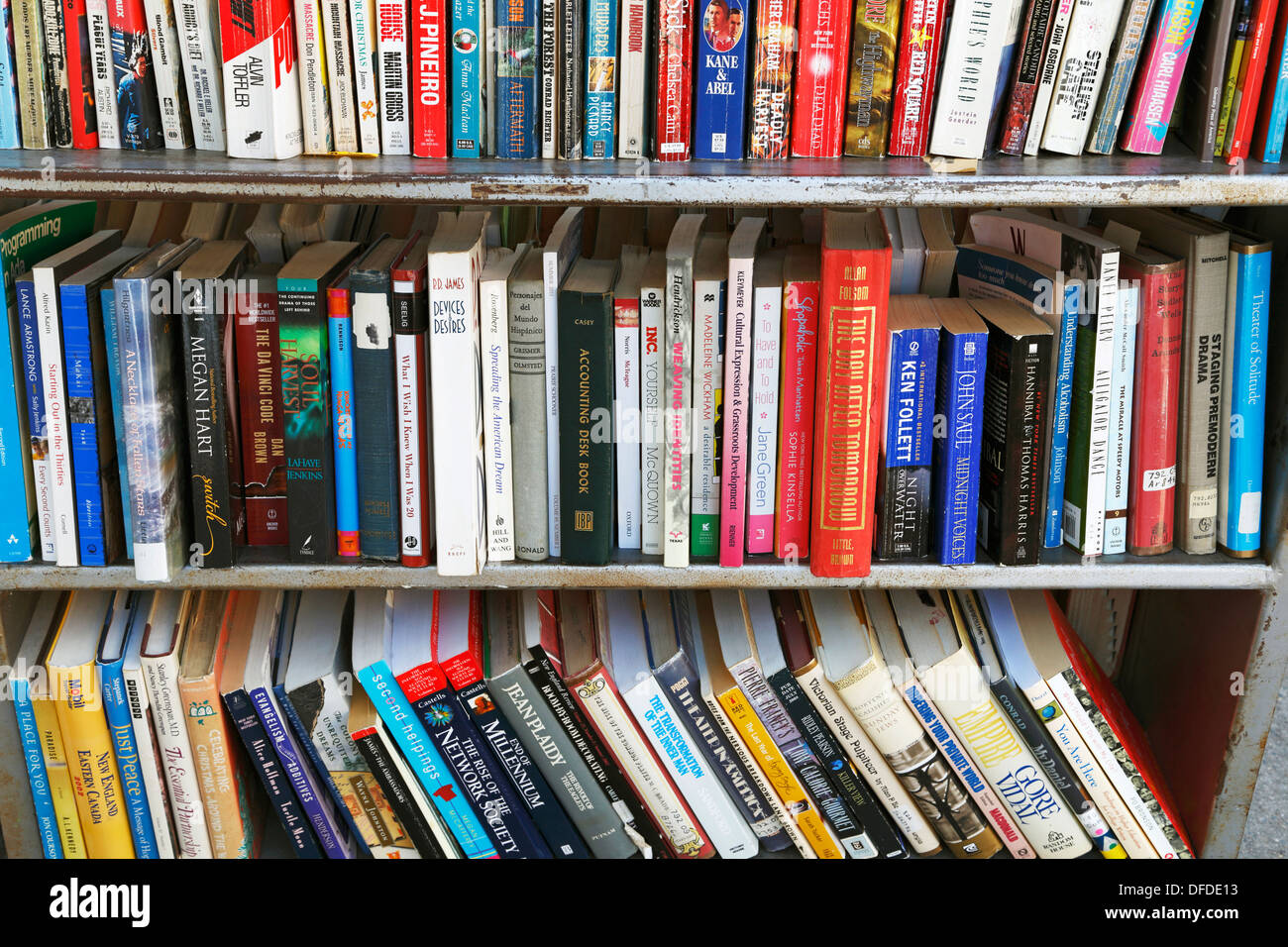 Used books in a bookshelf outside a used book store Stock Photo Alamy