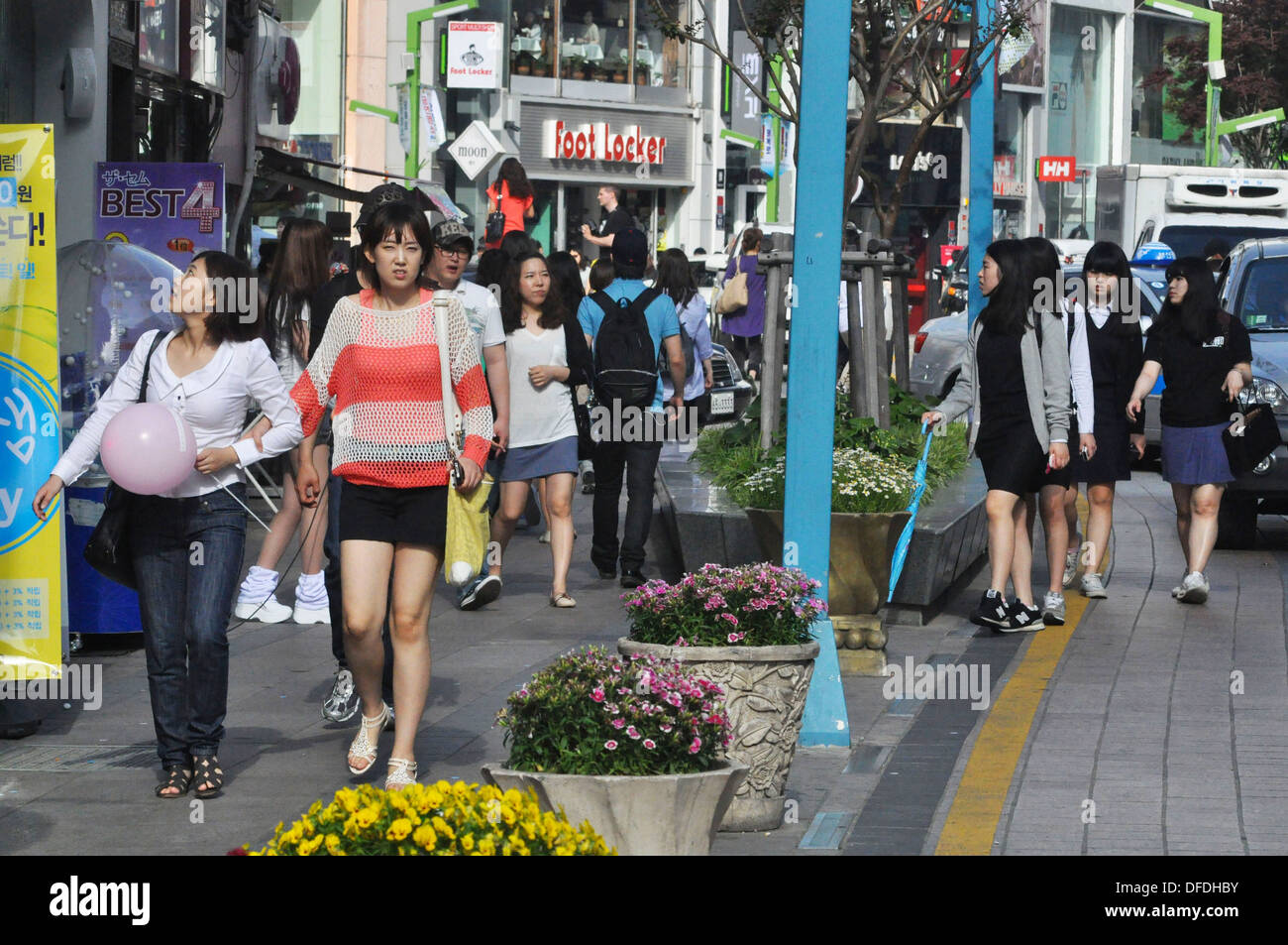 busan-south-korea-women-shopping-along-gwangbokro-fashion-street