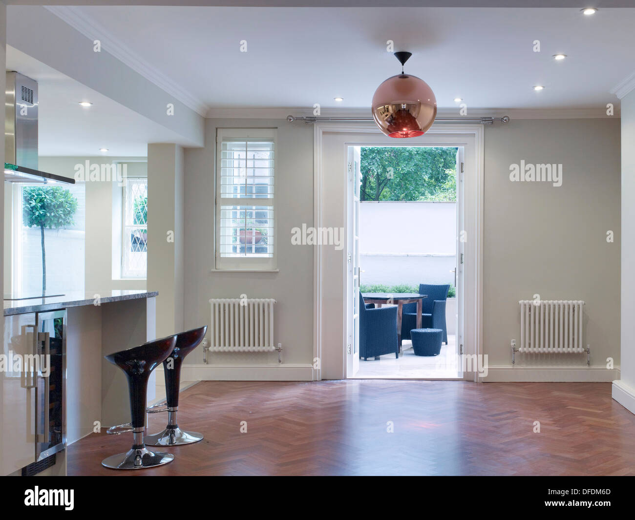 Blenheim Crescent, London, United Kingdom. Architect Jerry Tate