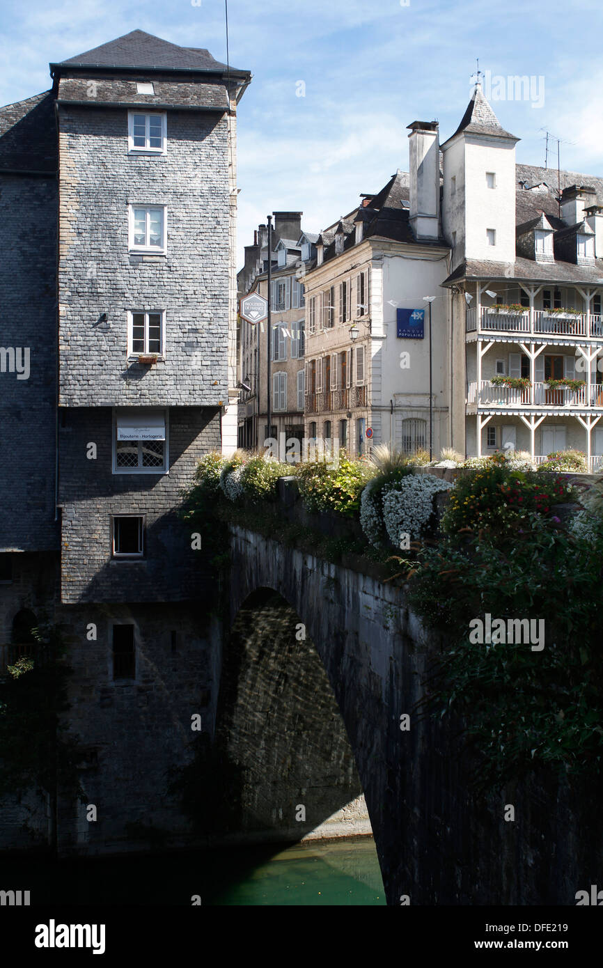 Village Oloron Sainte Marie in the South of France Stock Photo Alamy
