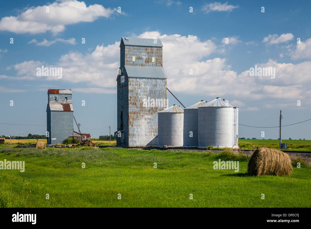 Two small grain elevators near Cole Harbor, North Dakota, USA Stock