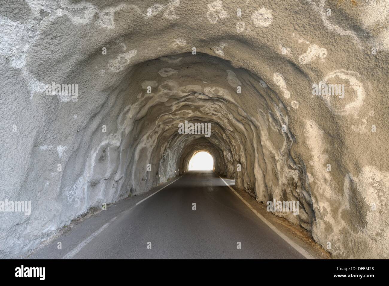Road Tunnel Lake Garda Veneto Gardasee Italy Stock Photo Alamy