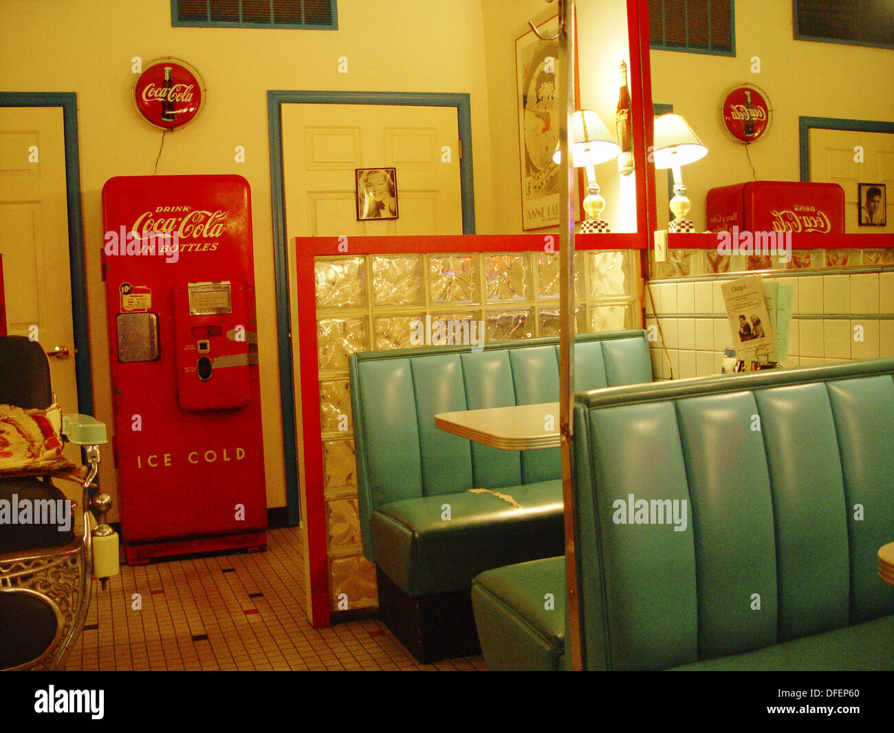 Ice cream parlor in a small town. Virginia. USA Stock Photo Alamy