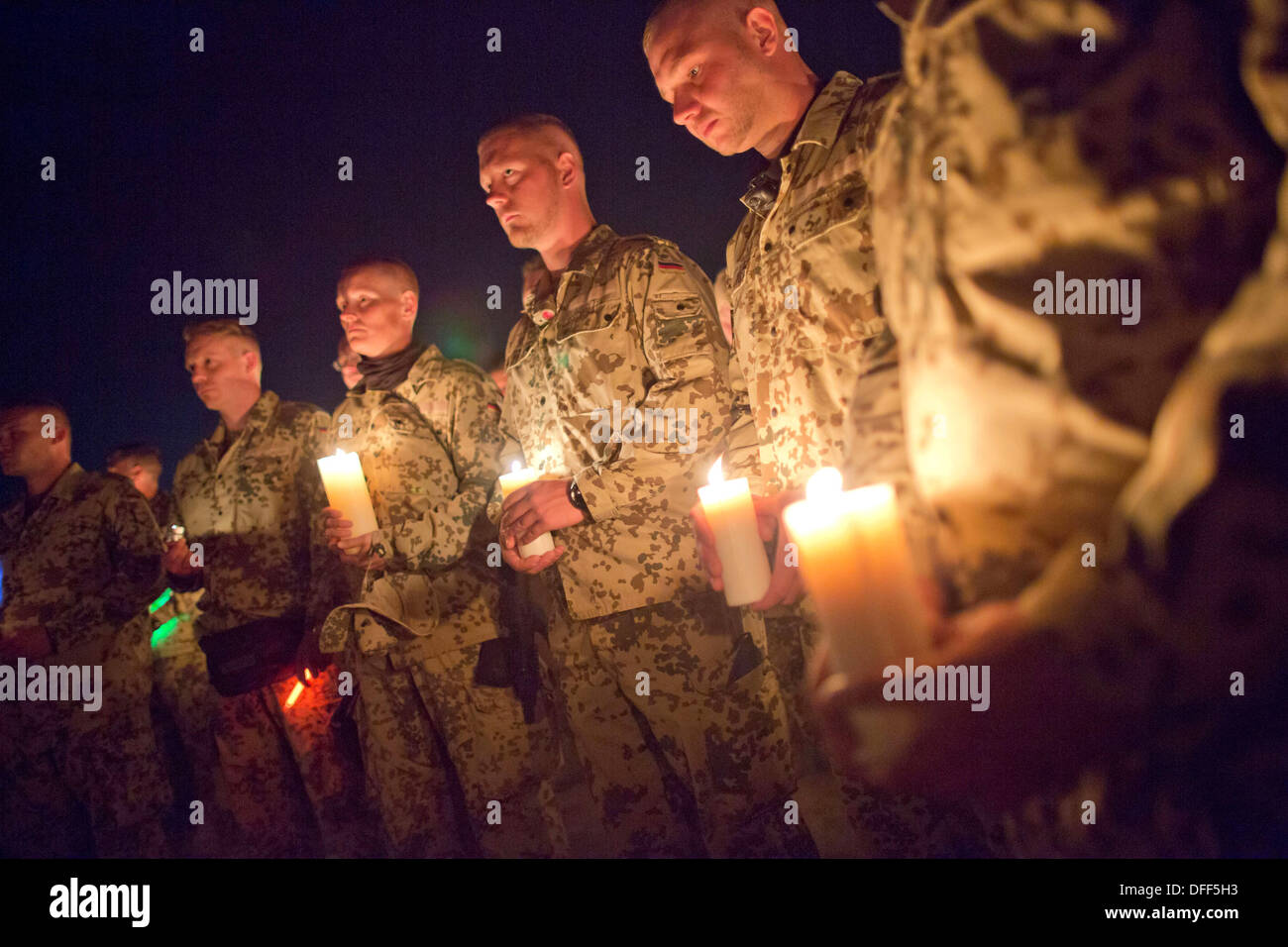 Kundus, Afghanistan. 03rd Oct, 2013. Soldiers of the German Bundeswehr ...