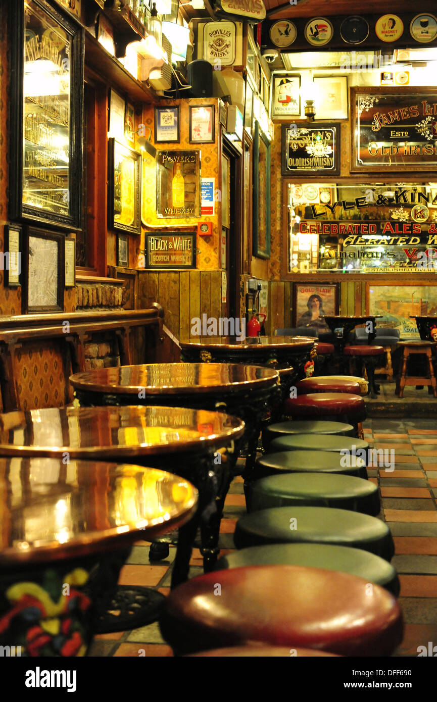GBR, Nordirland, Belfast, Cathedral Quarter, 04.11.2012, Irish Pub 'Duke of York'. Press use only. Stock Photo