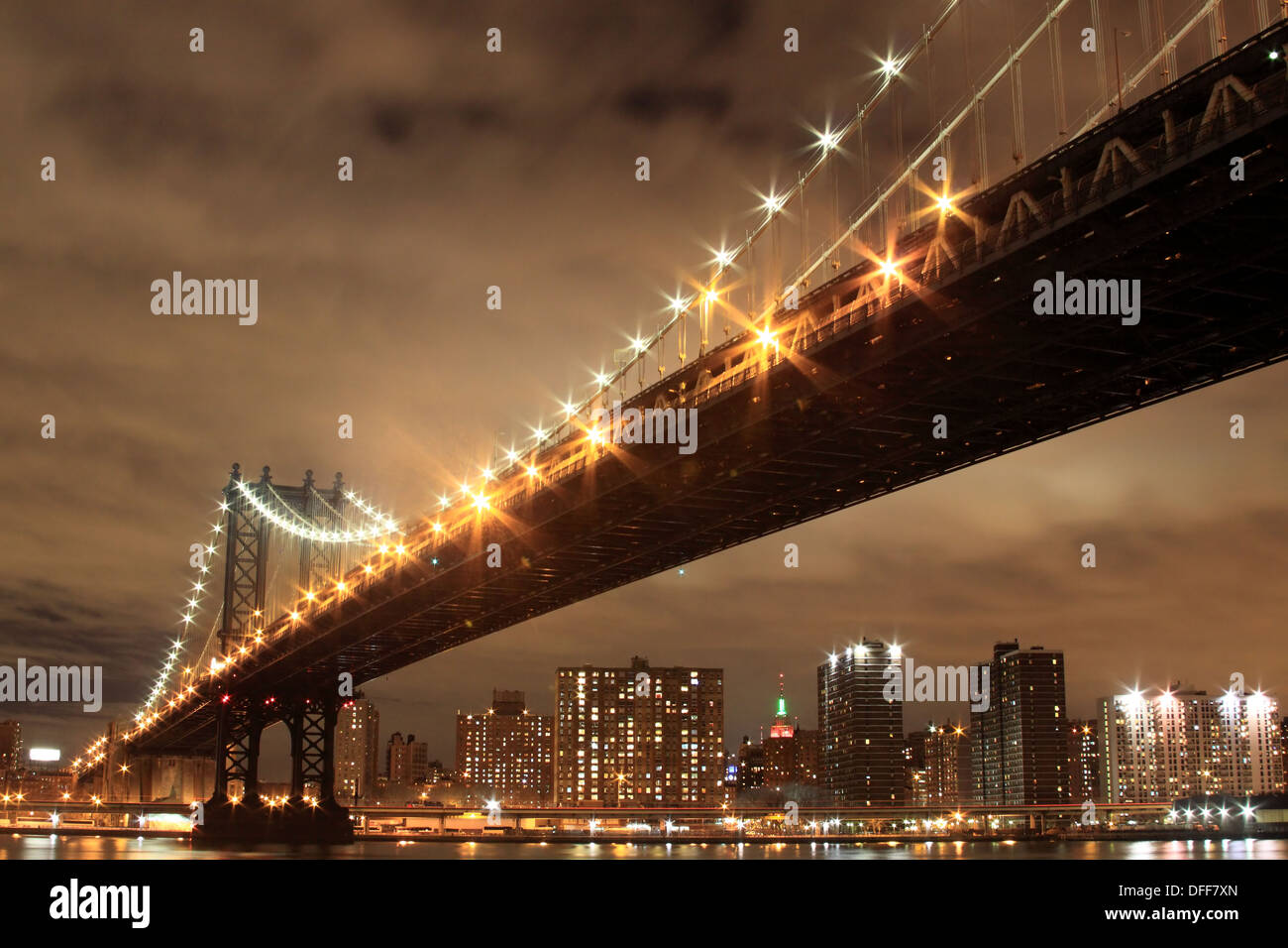 Manhattan Bridge At Night, New York City Stock Photo - Alamy