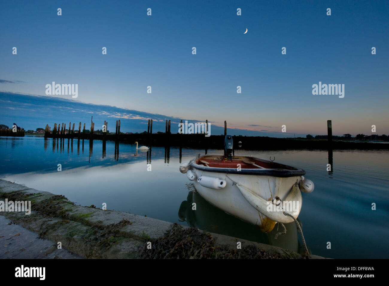 Anchor bleu hi-res stock photography and images - Alamy