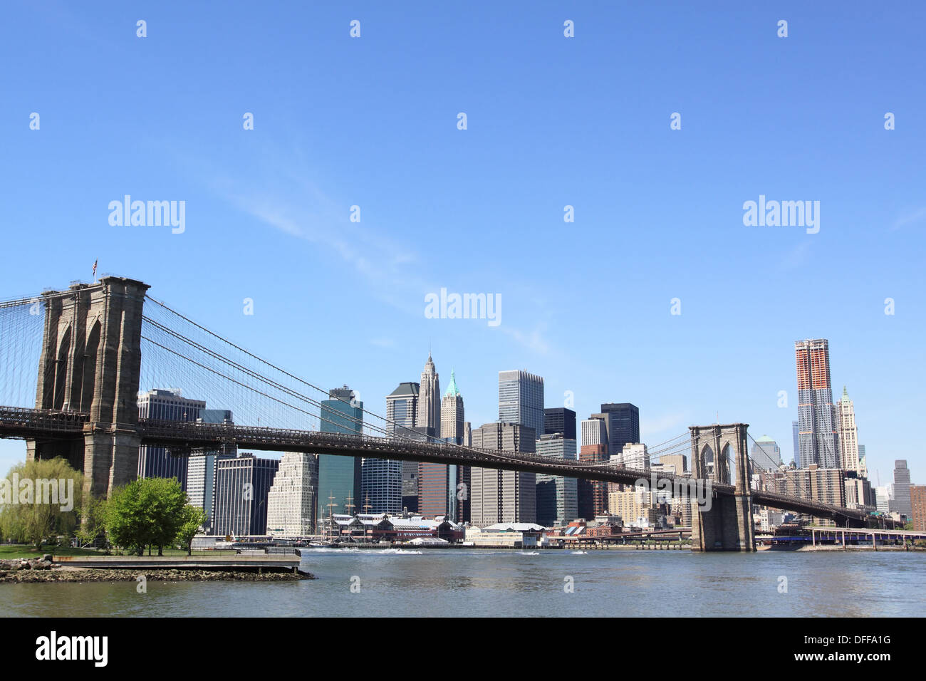 Brooklyn Bridge and New York City Skyline Stock Photo - Alamy