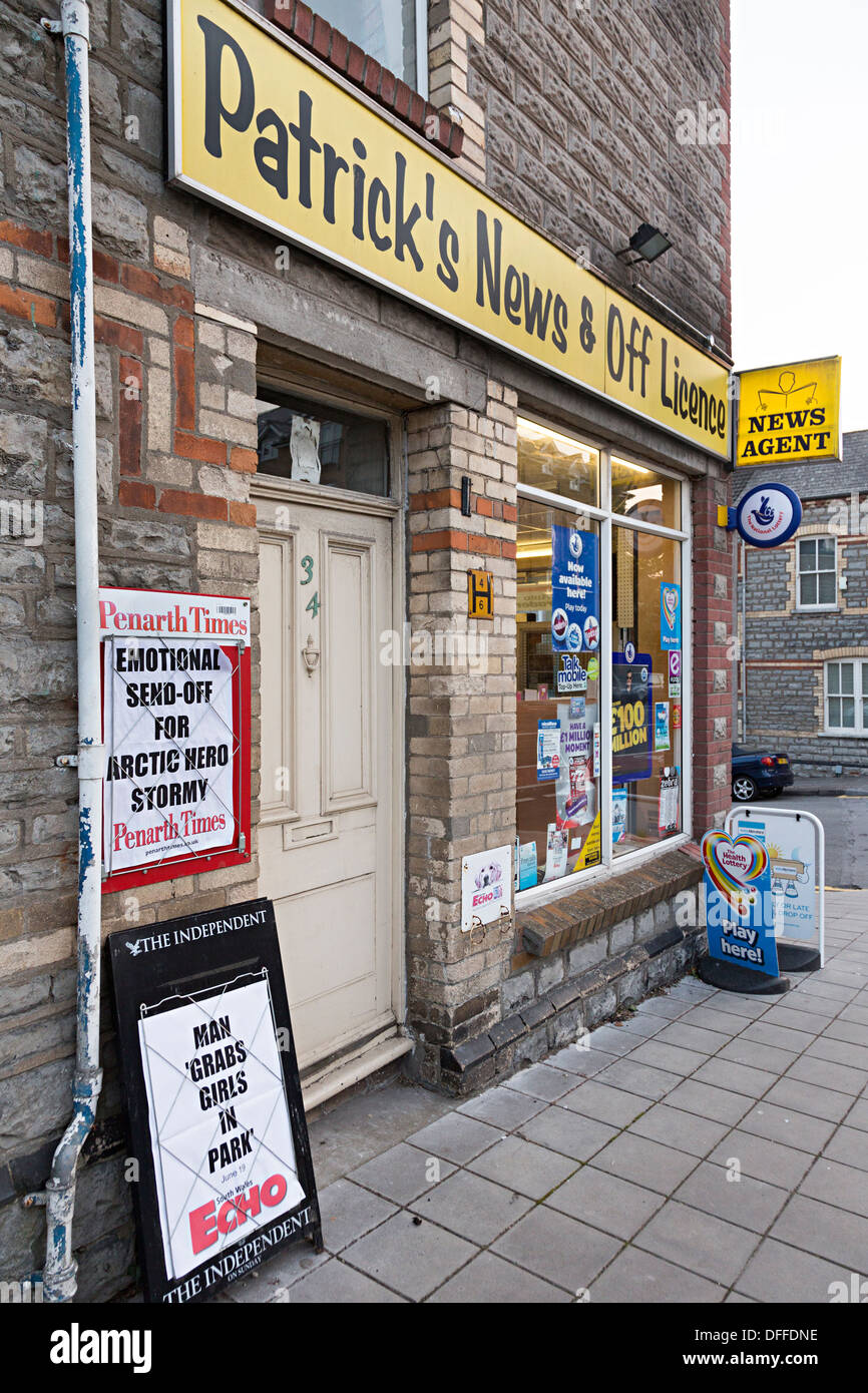 Corner shop uk hires stock photography and images Alamy