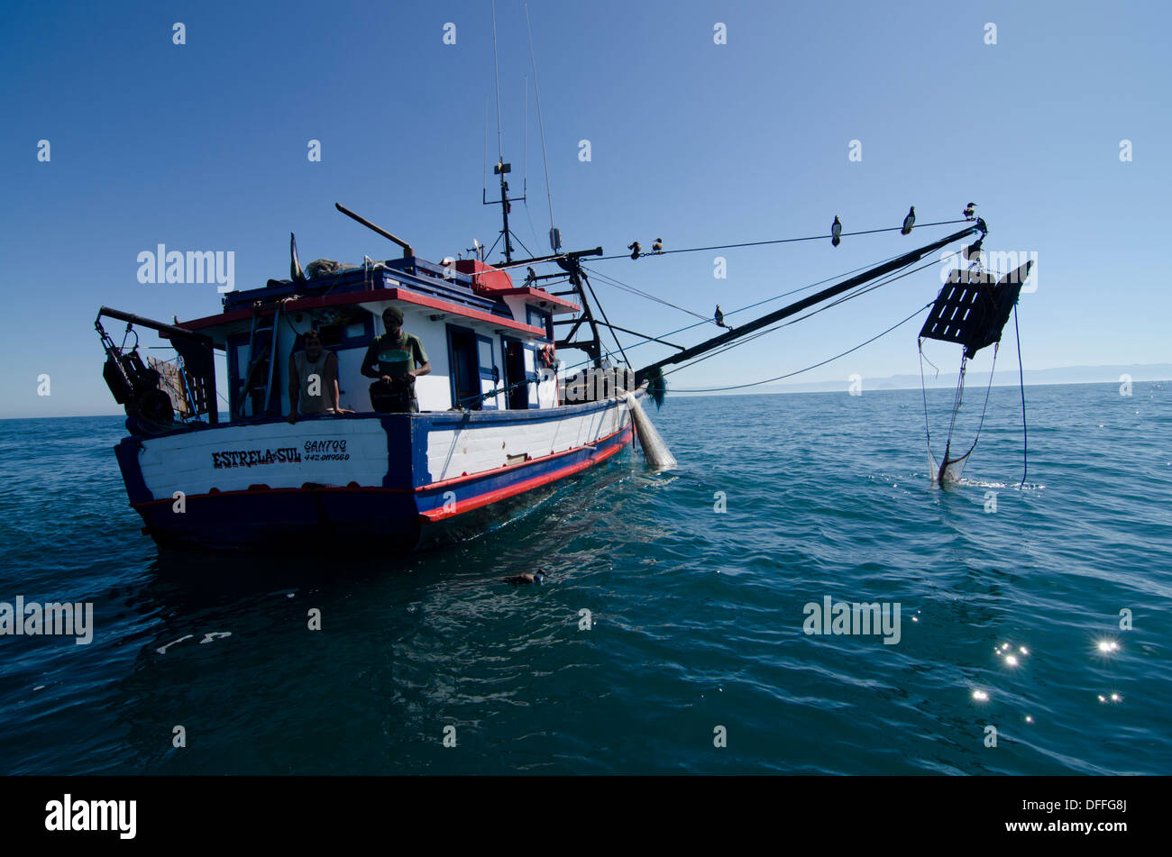 Large Fishing Net Dark Blue 200 cm x 150 cm maritime Ship Fishing Trawler Boat 