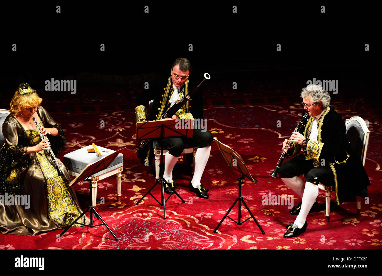 Don giovanni traditional costumes clothing music classical stage