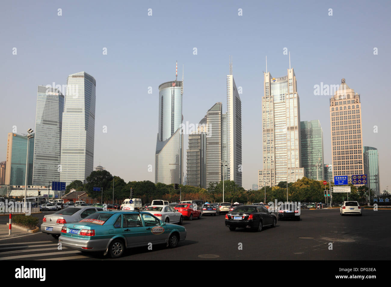 Traffic shanghai china cars hi-res stock photography and images - Alamy