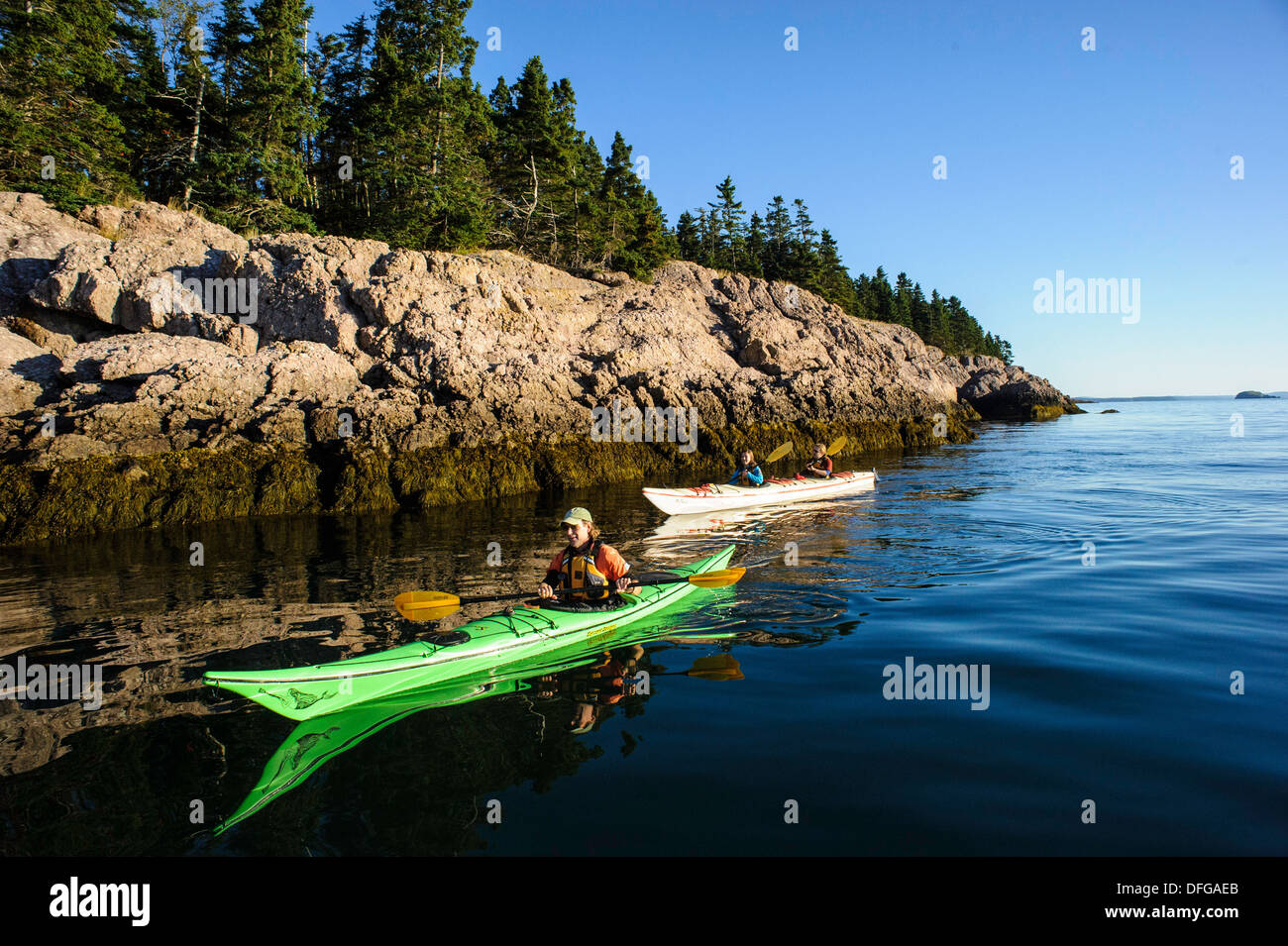 Kayaking passamaquoddy bay hires stock photography and images Alamy