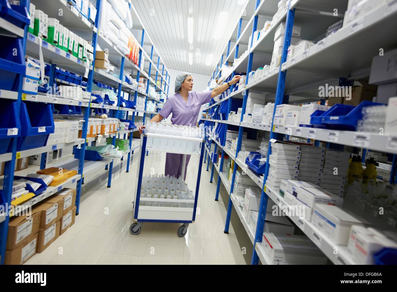 Fungible medical material and medicines storage, surgical block Stock