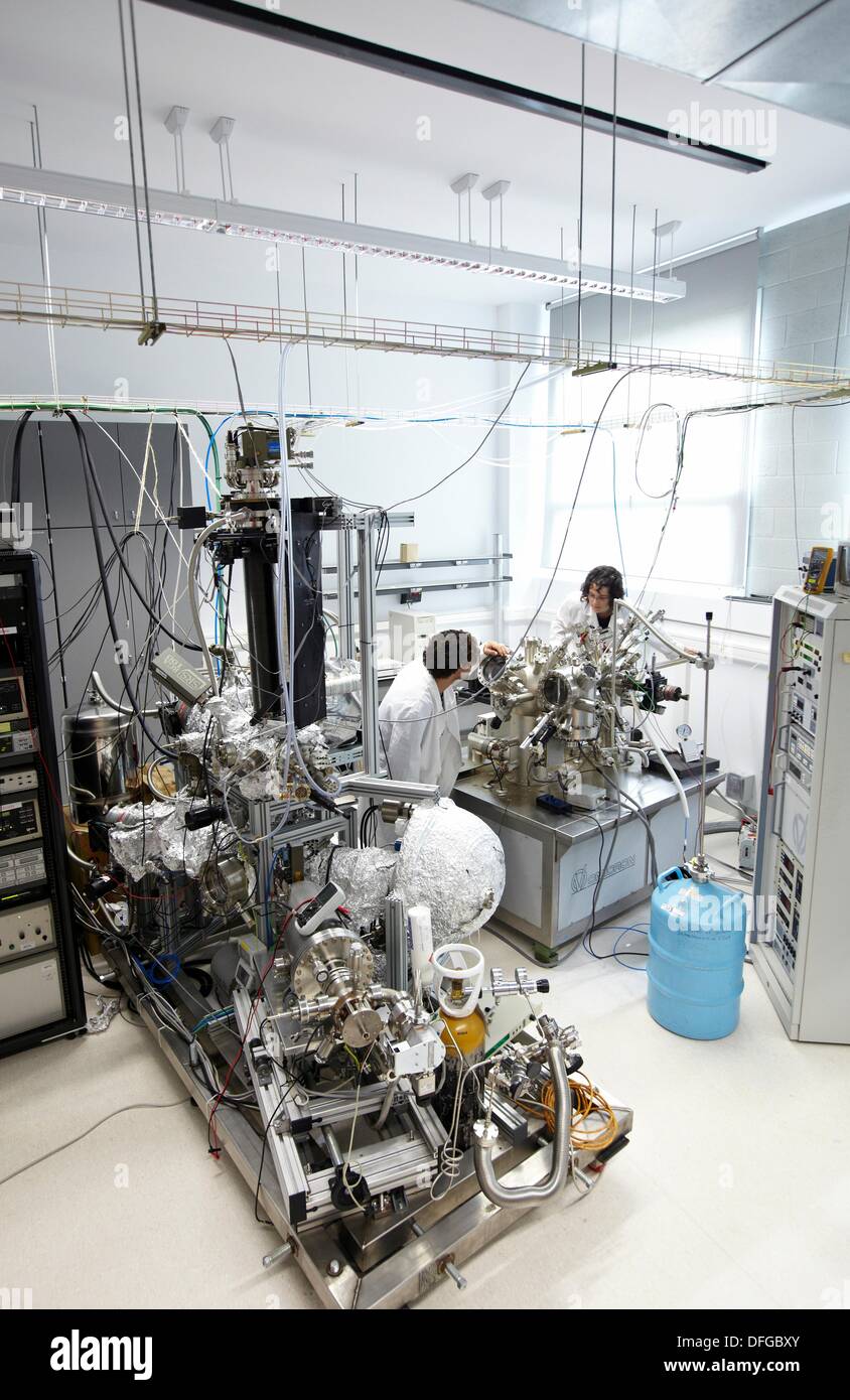 UHV (ultra-high vacuum) chamber, Nanophysics laboratory, Materials Physics Center is a joint center of the Spanish Scientific Stock Photo