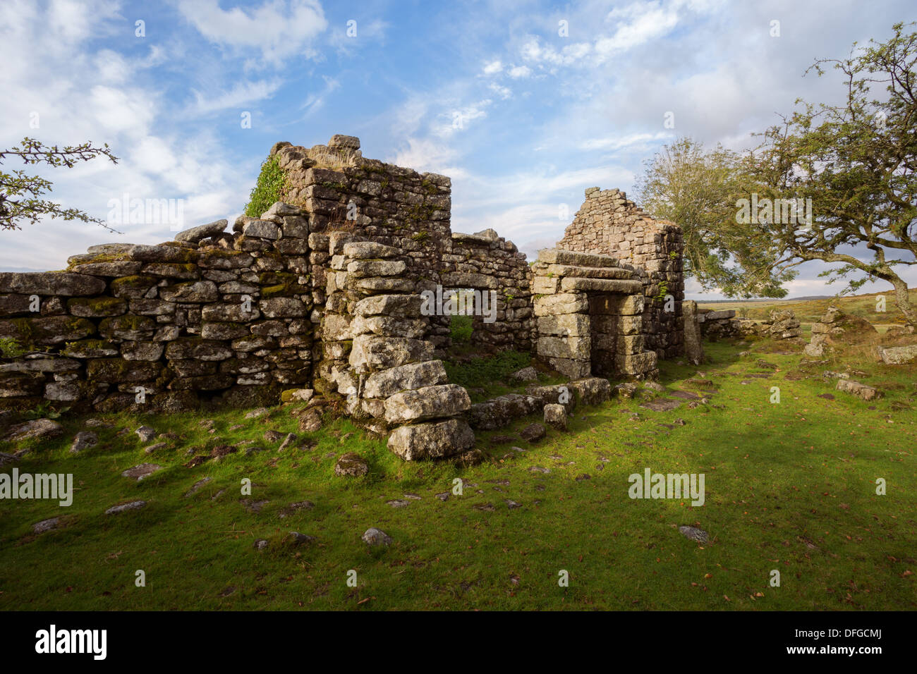 The abandoned ruins of John House , Dartmoor National Park