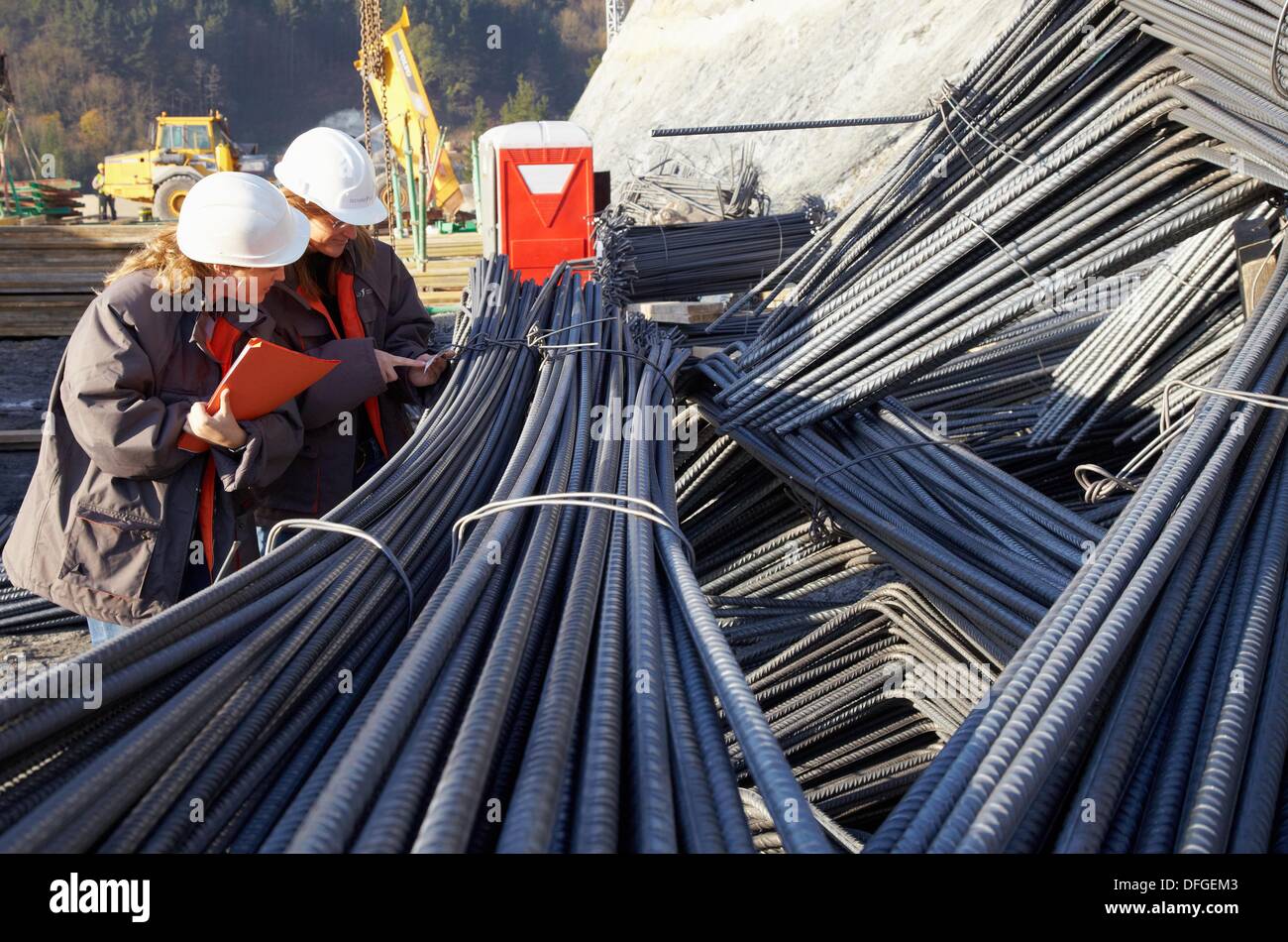 Inspection of construction materials, corrugated steel bars for