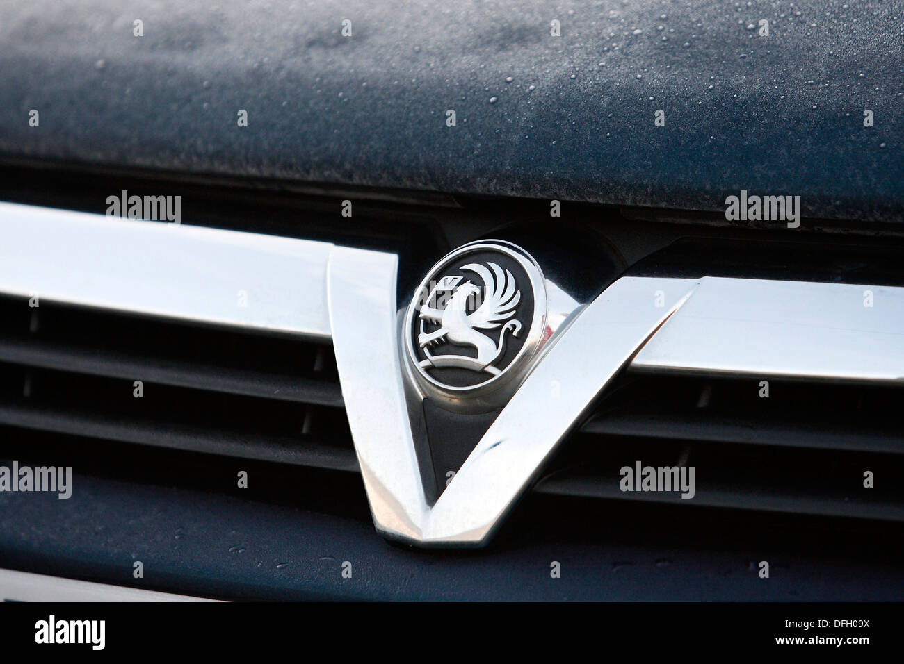 Morning frost on car of Vauxhall Master Fit car dealership nx