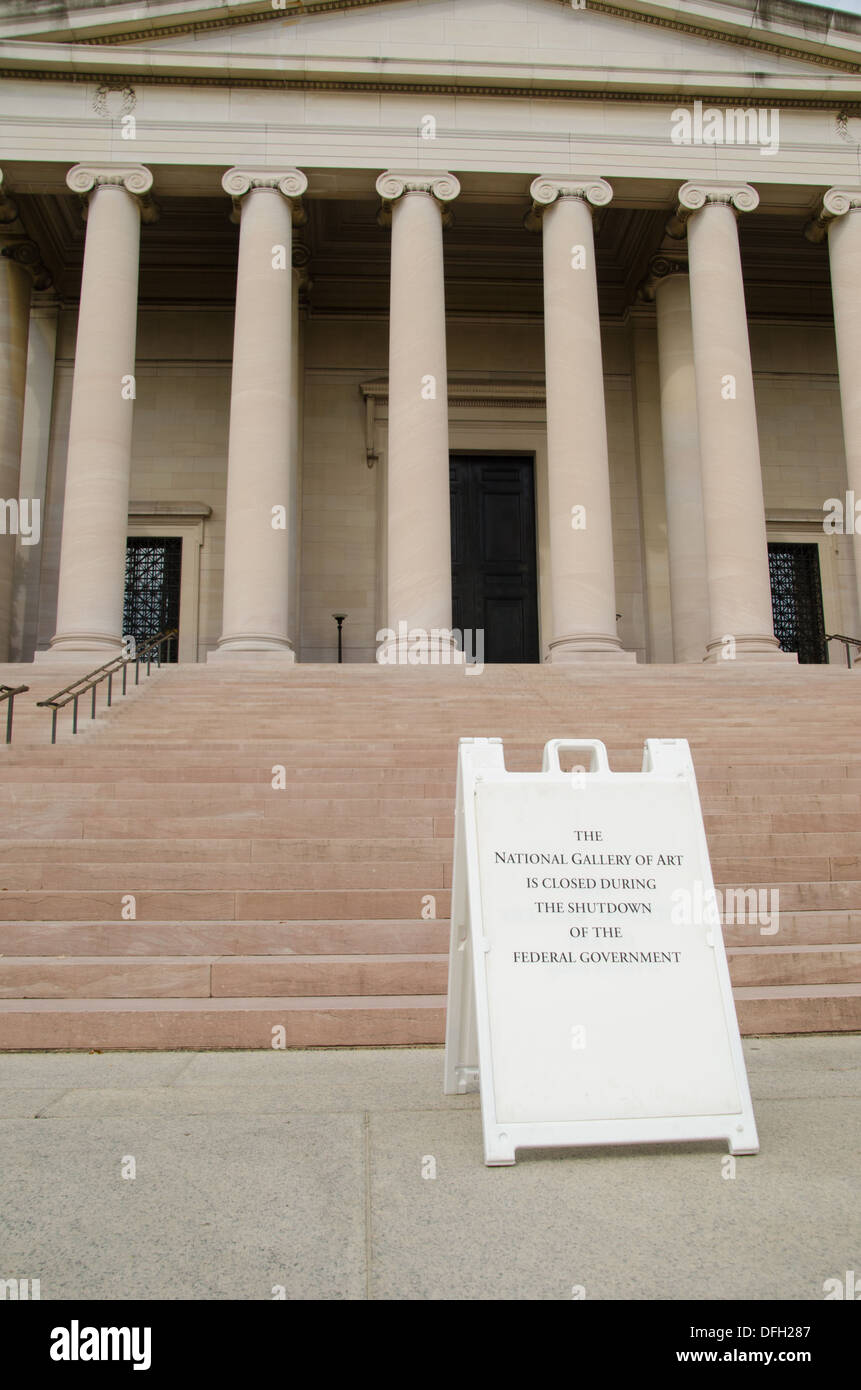 The government-funded National Gallery of Art in D.C. displays a closed sign during the government shutdown of October 2013 Stock Photo