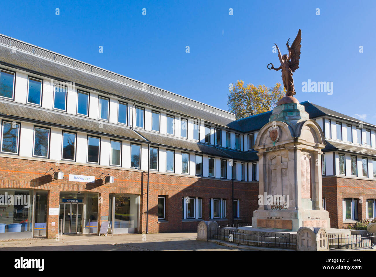 Basingstoke and Deane Borough Council, Parklands, War memorial Stock