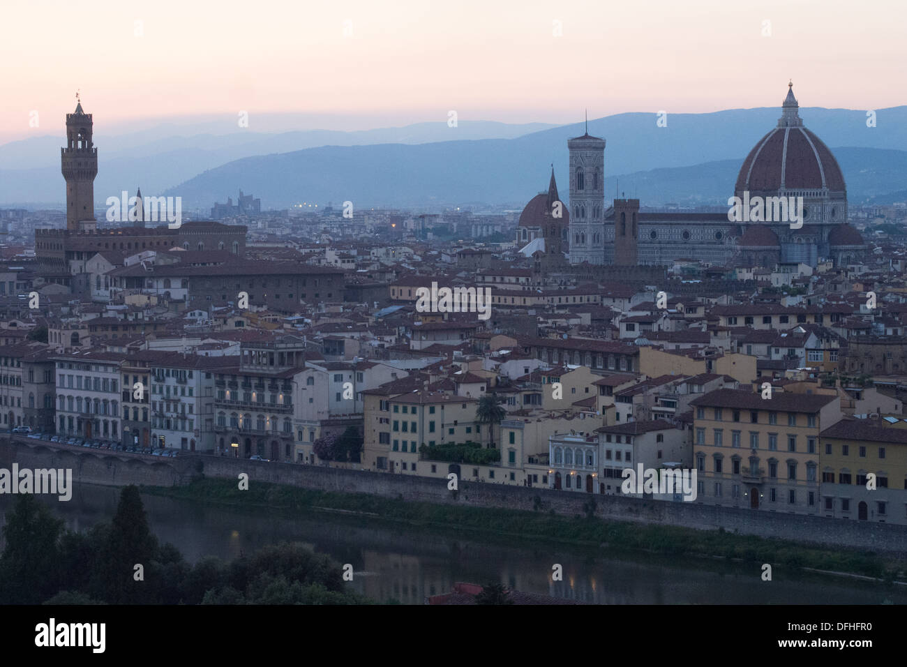 View from Piazzale Michelangelo towards the Duomo (Cathedral) with the Palazzo Vecchio on the left, Florence, Tuscany, Italy Stock Photo