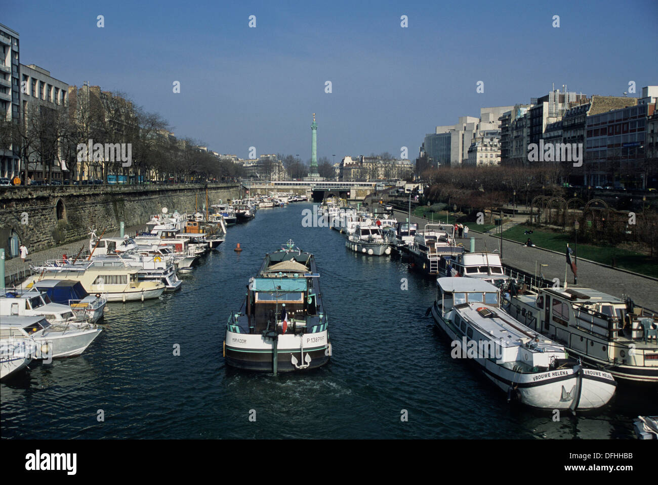 port de plaisance de Paris-arsenal,Bastille,Paris,Ile de France,France  Stock Photo - Alamy