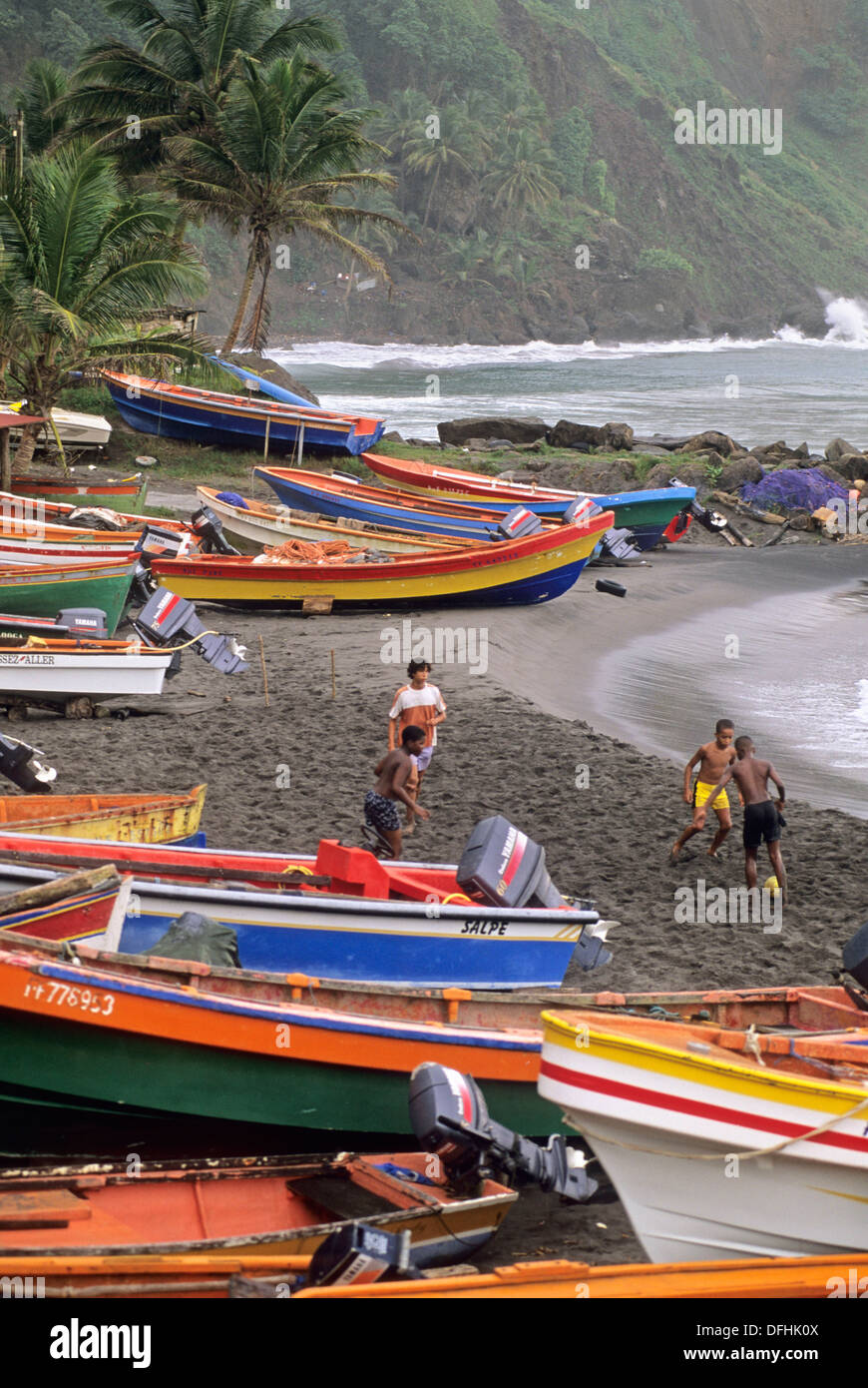 Football sur la plage hires stock photography and images Alamy
