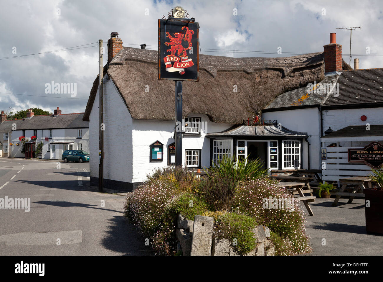 Village centre and Red Lion Inn, Mawnan Smith, Cornwall Stock Photo