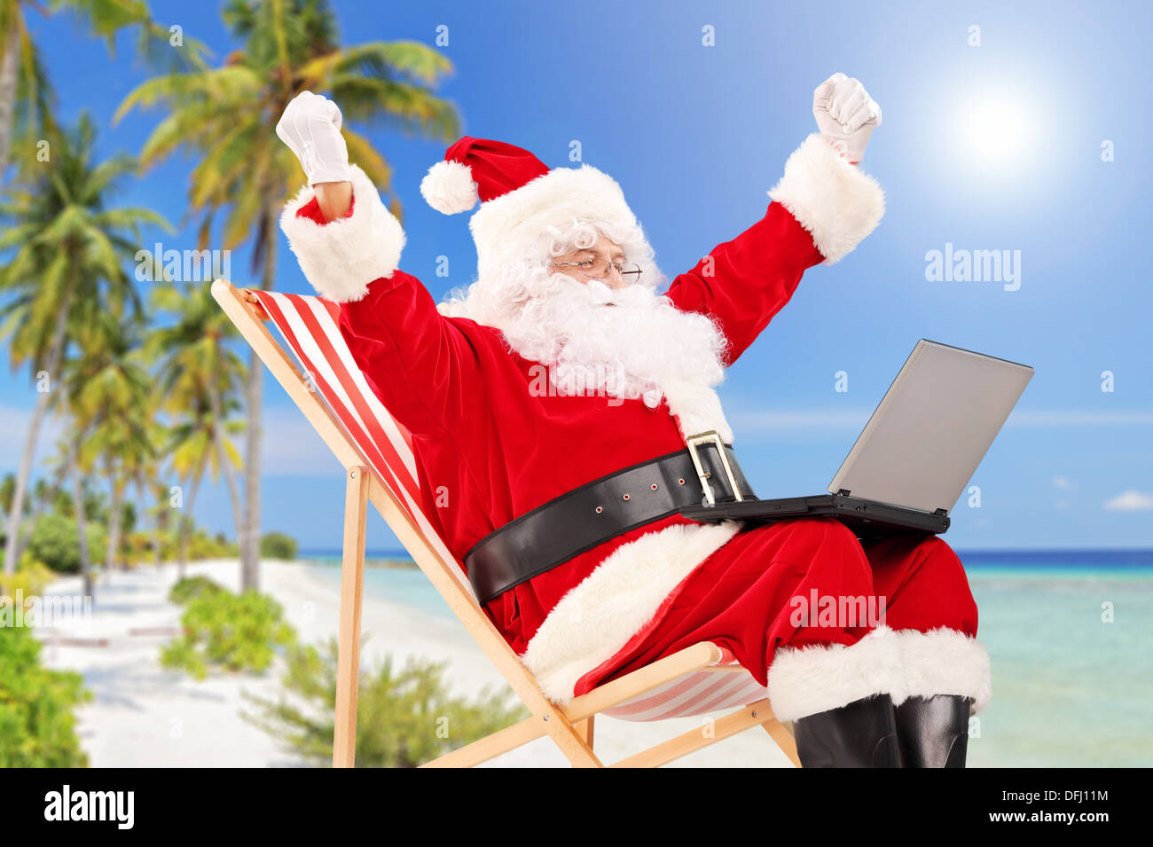 Santa claus sitting on a chair hi-res stock photography and images - Alamy