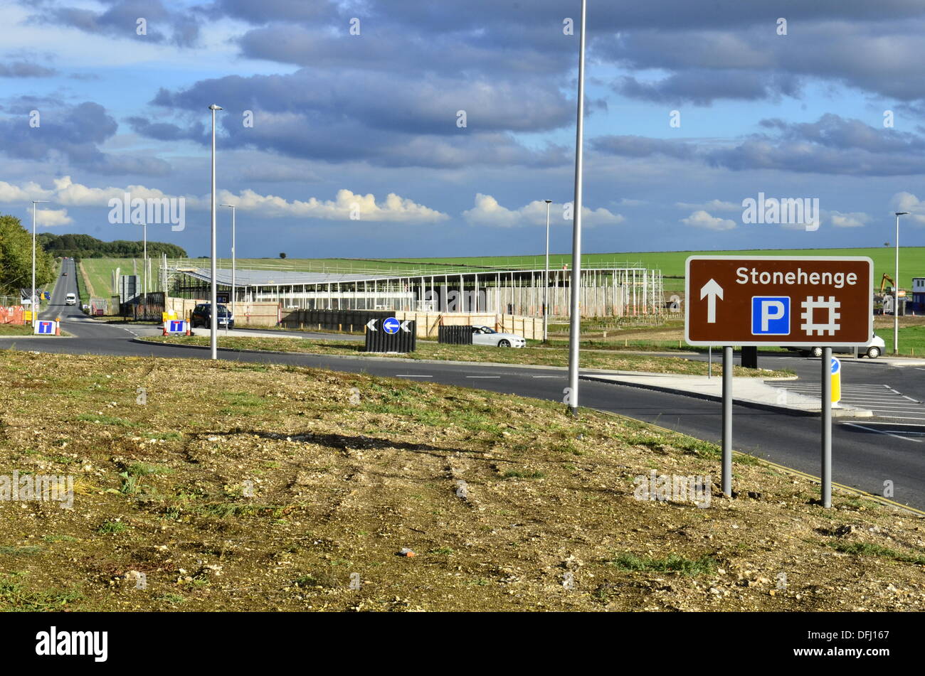 Stonehenge, Wiltshire, UK. 5th October 2013. .The building of the New Visitor Center complete with new road layout. Robert Timoney/AlamyLiveNews. Stock Photo