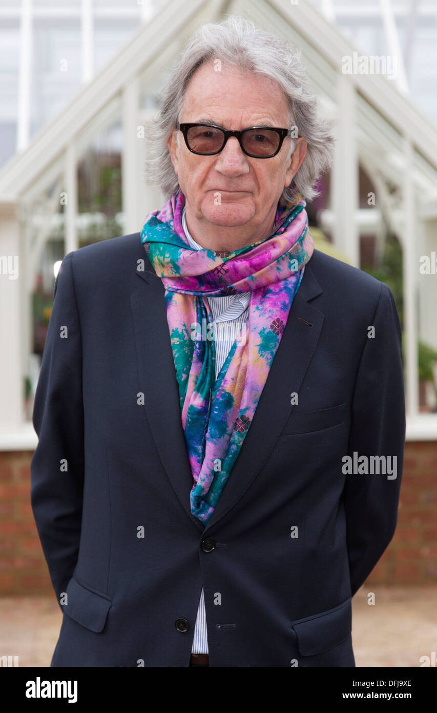 Paul smith portrait hi-res stock photography and images - Alamy