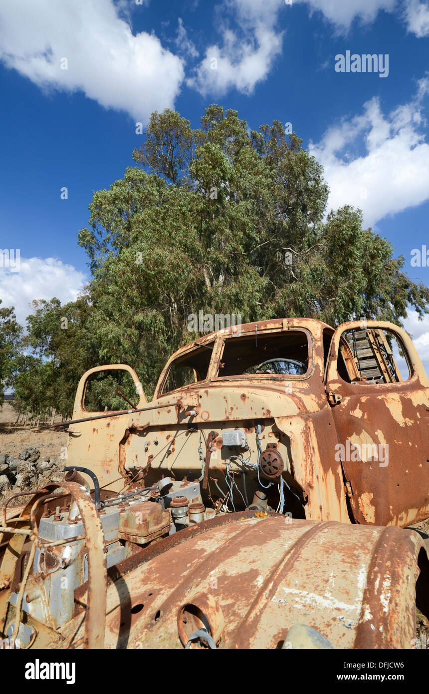 Car chassis rusted hires stock photography and images Alamy