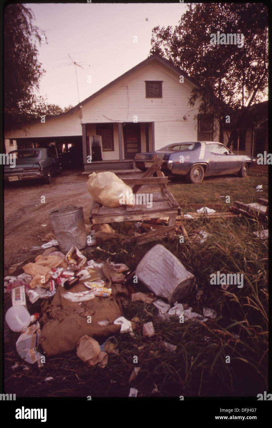 HOUSE IN A PREDOMINANTLY MEXICAN-AMERICAN NEIGHBORHOOD TOWN OF FRISCO, JUST NORTH OF DALLAS 547775 Stock Photo