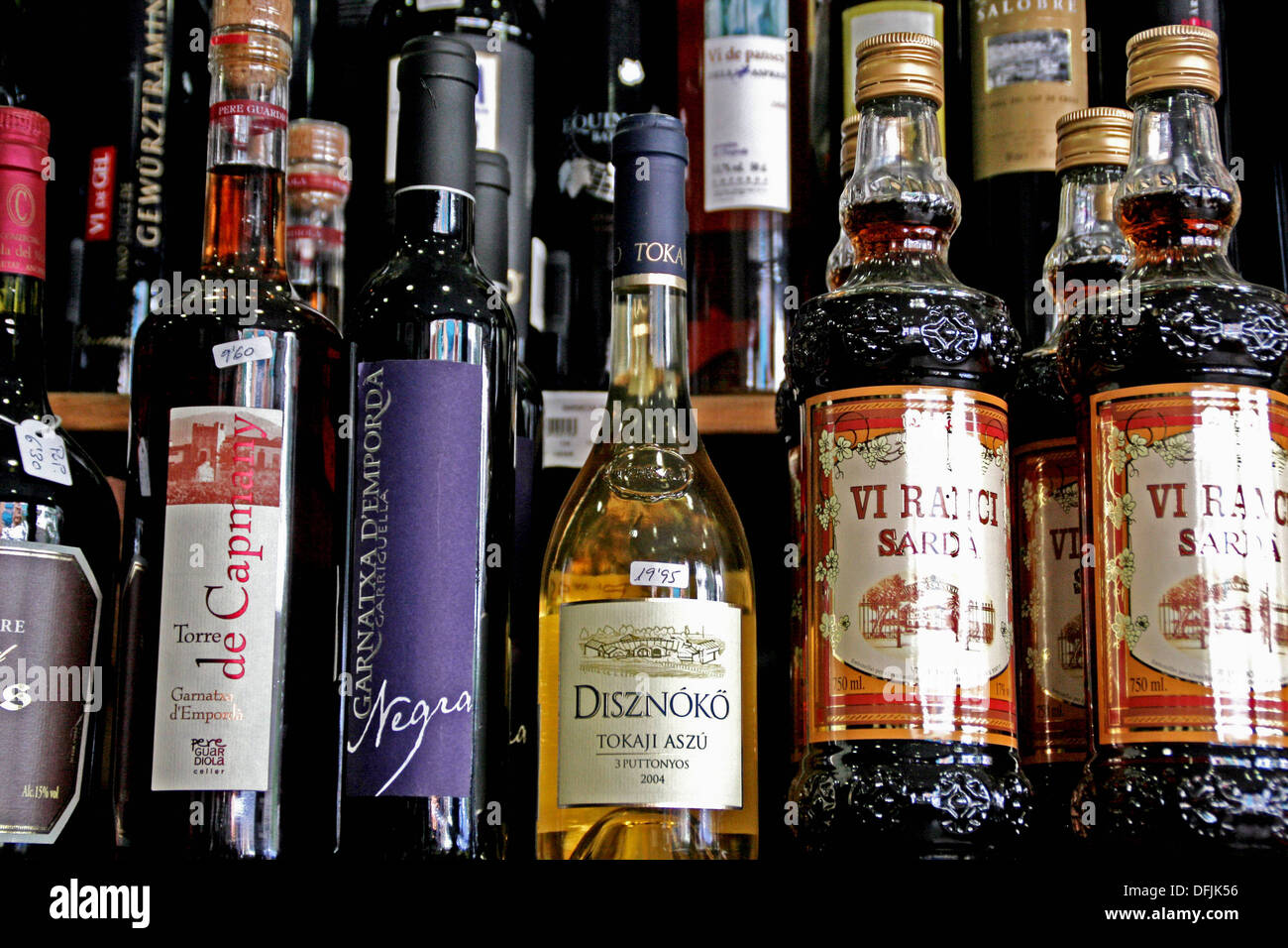 liquor and wine bottles Stock Photo Alamy