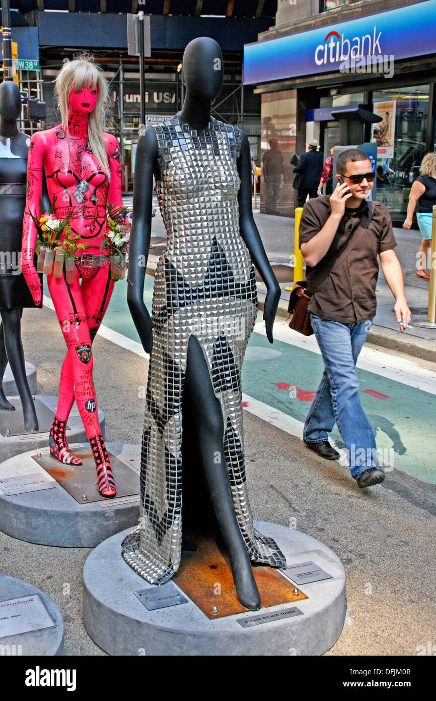 mannequins, Broadway, Manhattan, New York, USA Stock Photo Alamy