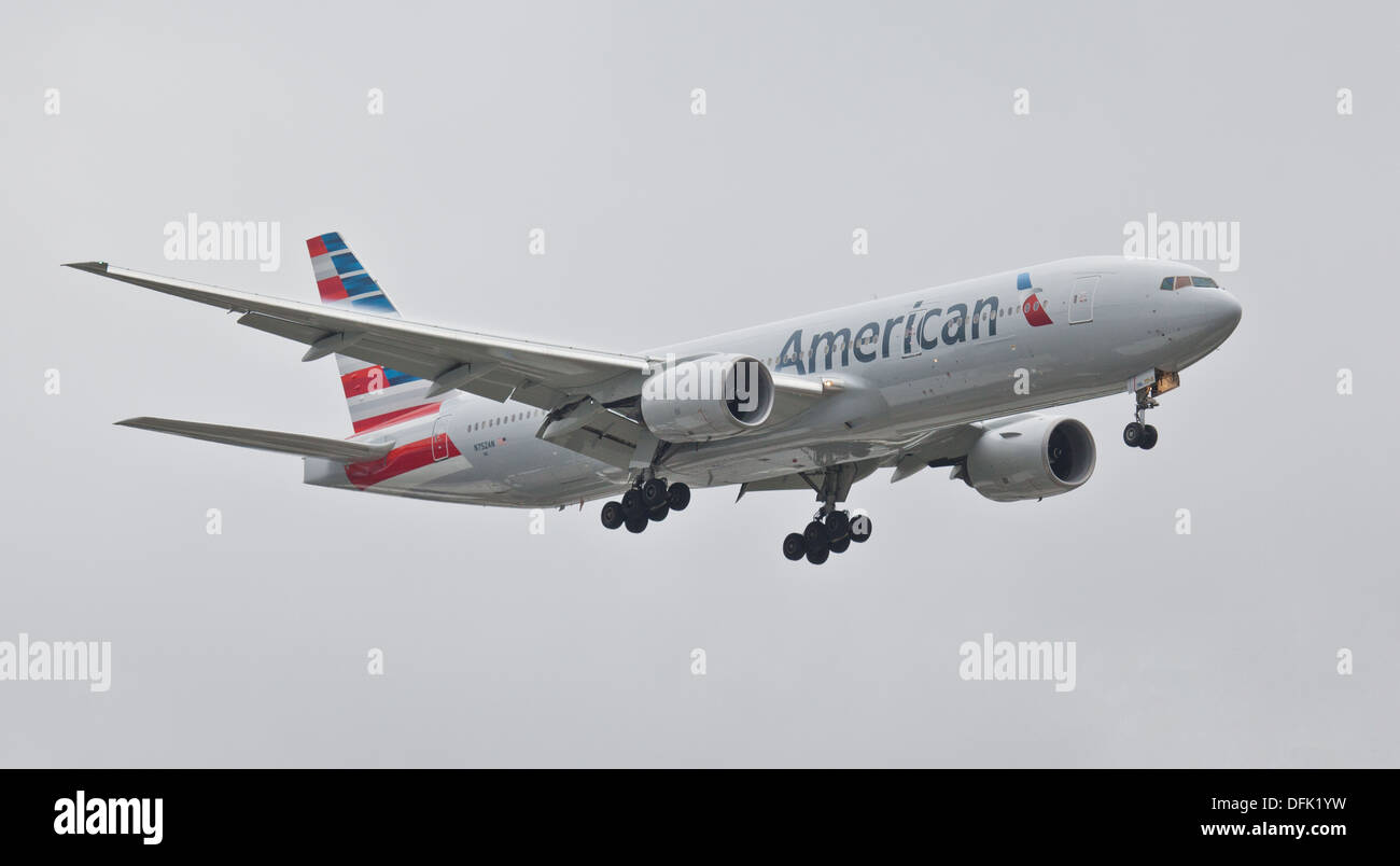 American airlines hi-res stock photography and images - Alamy