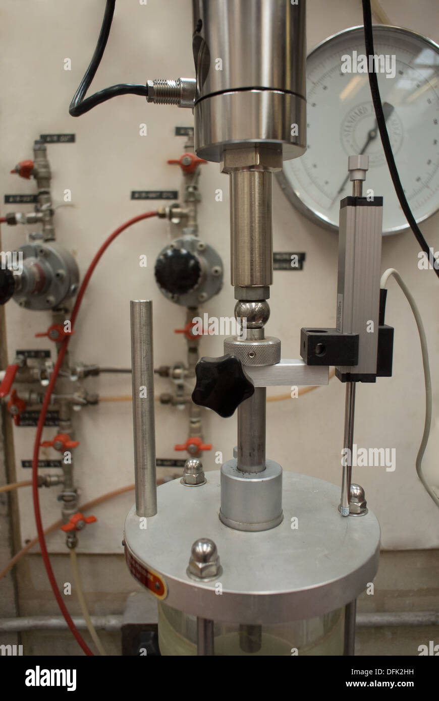 Soil testing hires stock photography and images Alamy