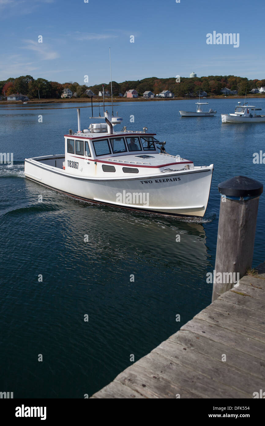 Commercial lobster boat hires stock photography and images Alamy