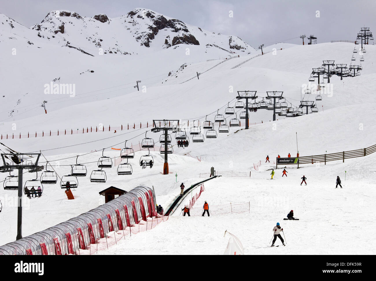 bo-ta-ll-resort-hi-res-stock-photography-and-images-alamy