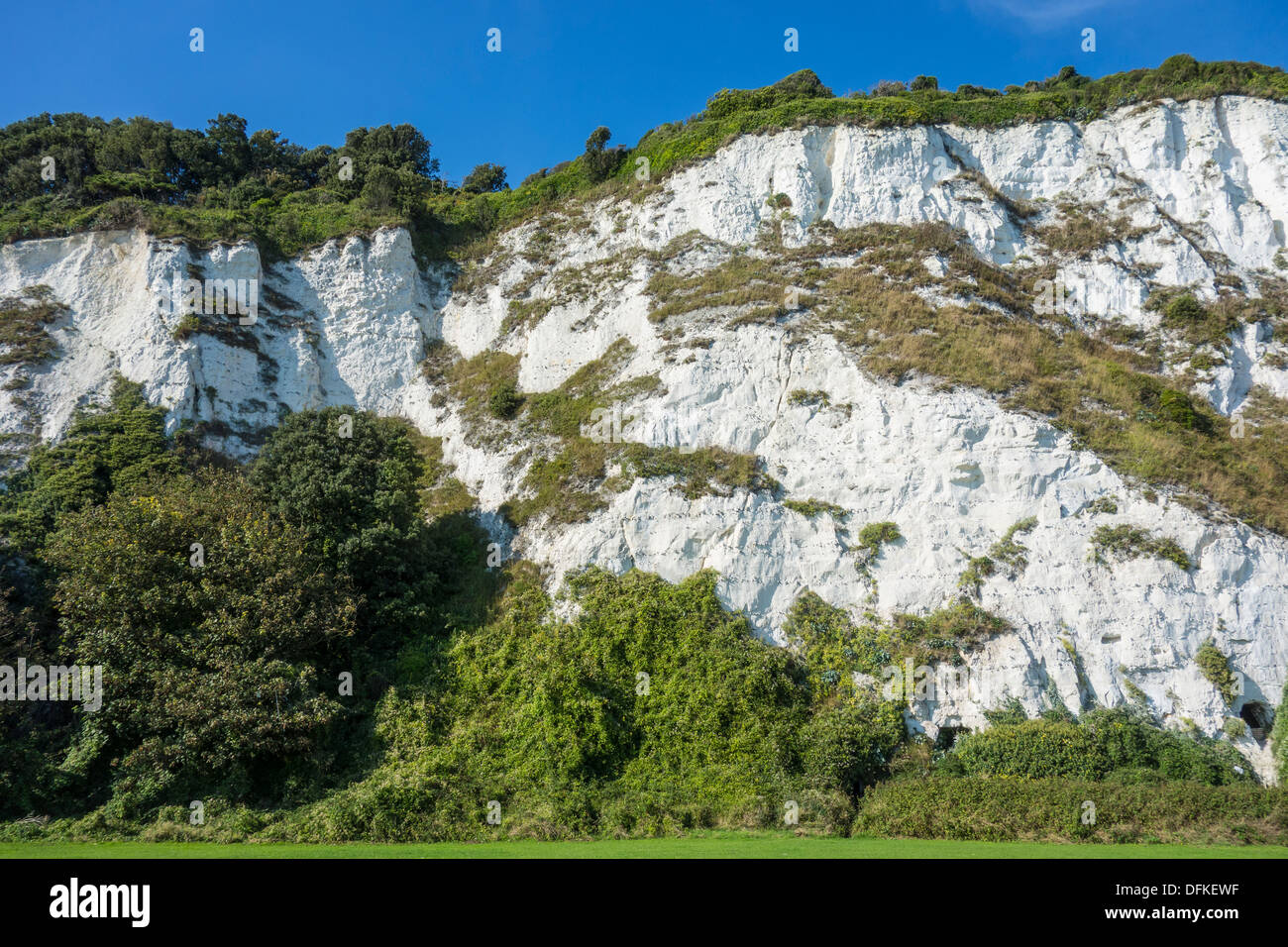 White Chalk Cliffs St Margarets Bay Dover Kent UK Stock Photo