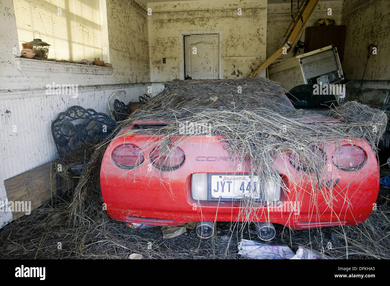 New orleans levee failure hi-res stock photography and images - Alamy