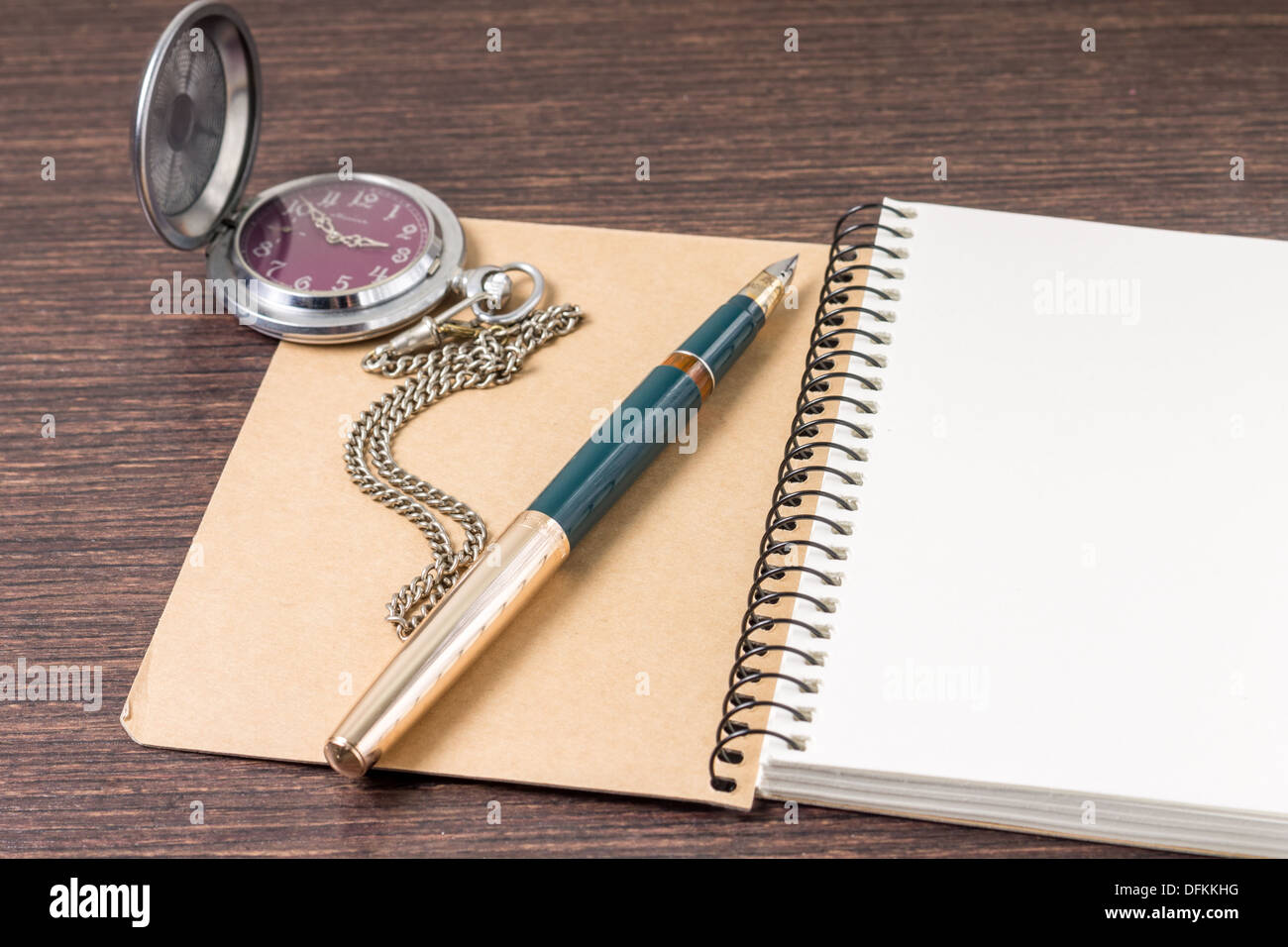 Pen notebook ancient table hi-res stock photography and images - Alamy