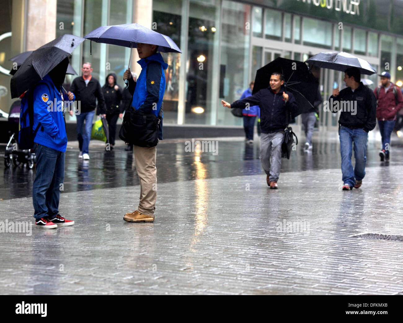 19/9/13 Rain in Liverpool City Centre Stock Photo