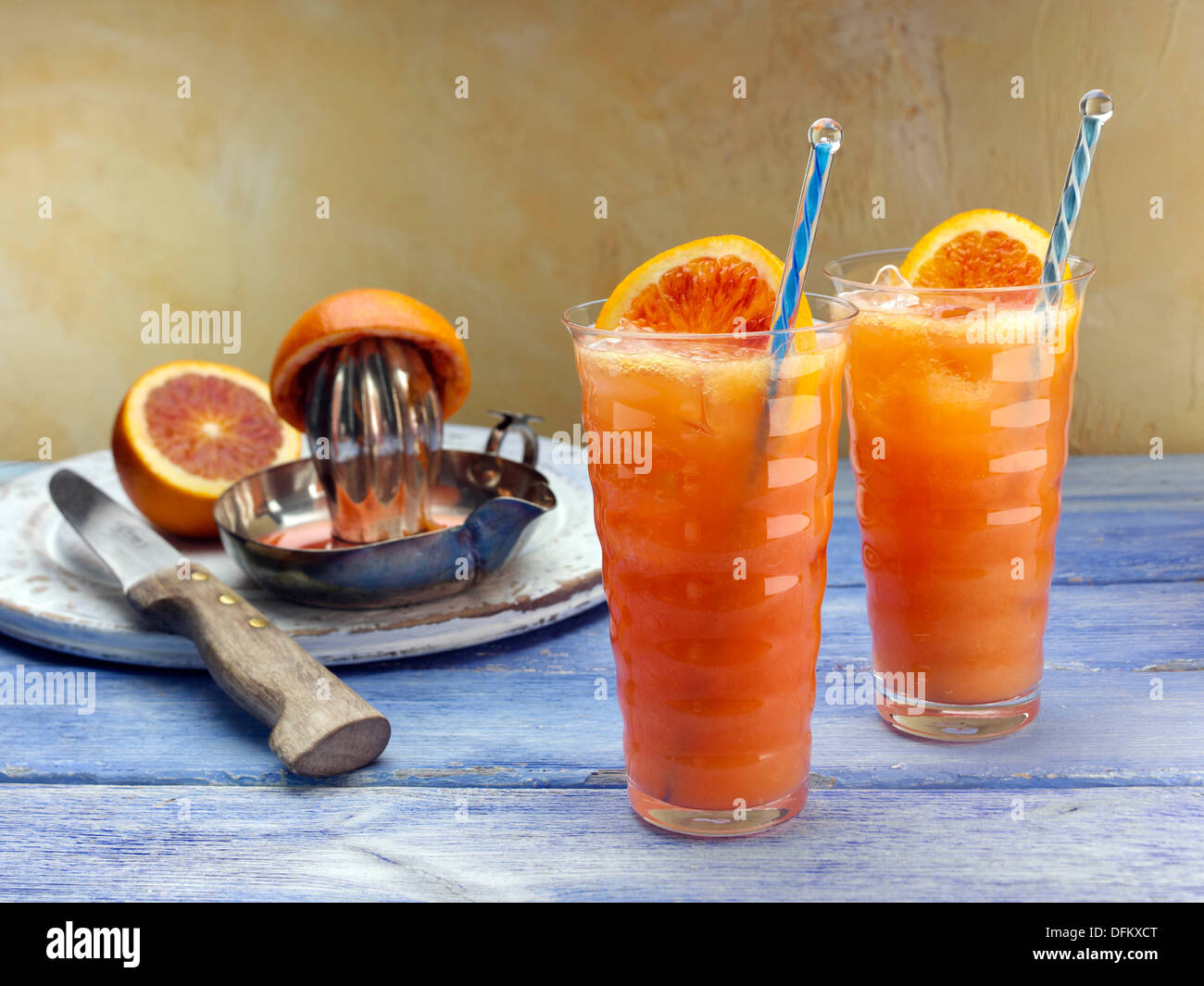Blood orange ginger ale fruit drink Stock Photo Alamy